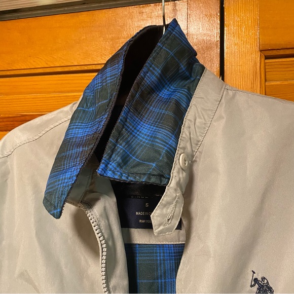 Polo Jacket Small Grey with navy details NWOT - Picture 5 of 6